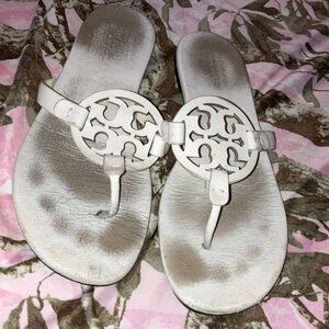 Tory Burch White Womens Leather T-Strap Logo Sandals